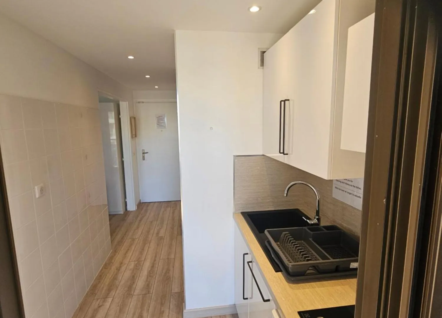 Beautiful 1 Bedroom Flat Nice Apartment