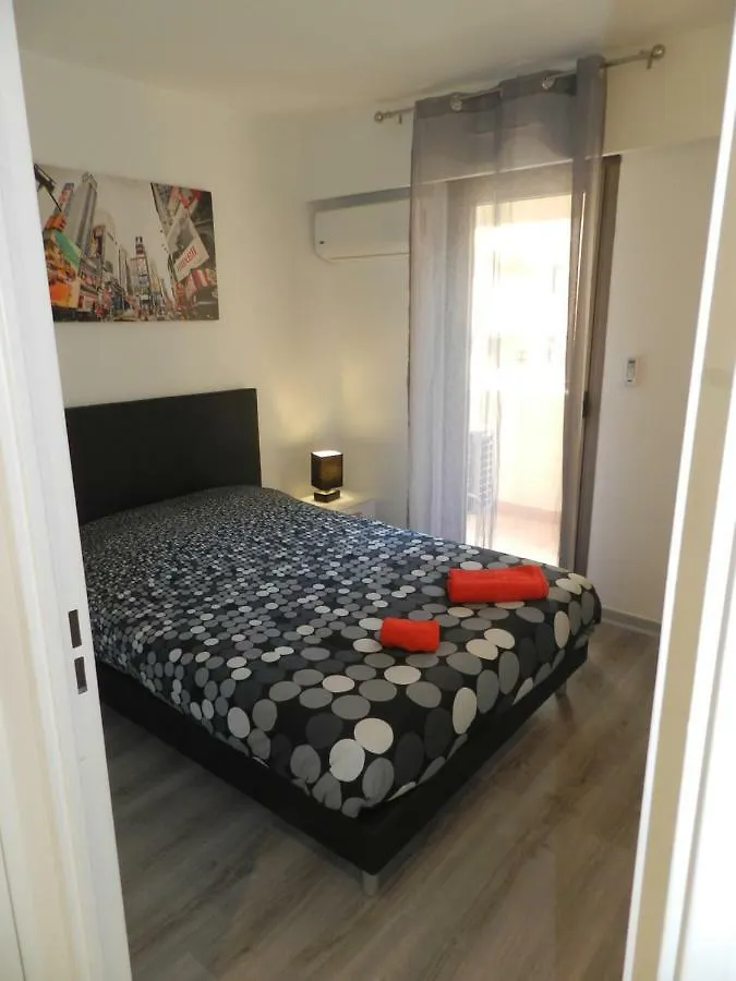 Beautiful 1 Bedroom Flat Nice Apartment